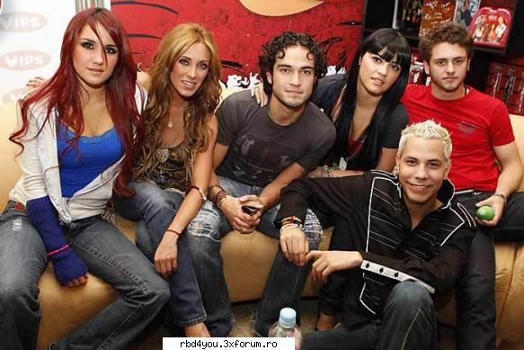 photos with rbd scris:rbd son los mejores   Andra:)