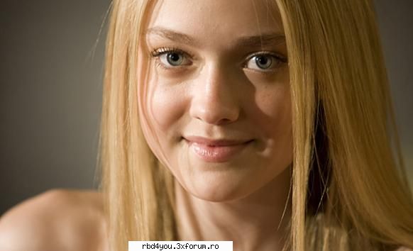 twilight. dakota fanning alias