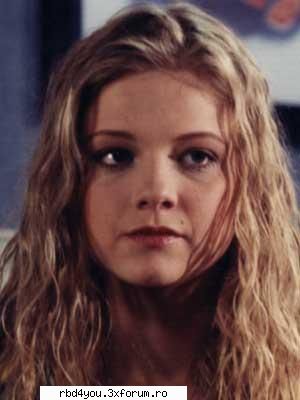 Anna layevska - Uitati poze cu ea din primer amor - AcToRi SI AcTriTzE