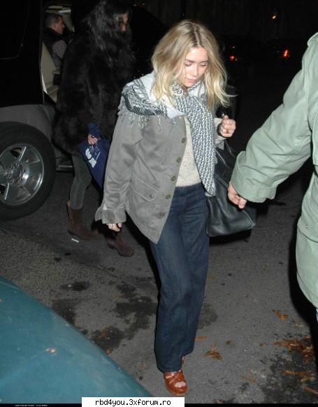 Ashley y Mary-Kate Olsen - hilary_vondy - AcToRi SI AcTriTzE