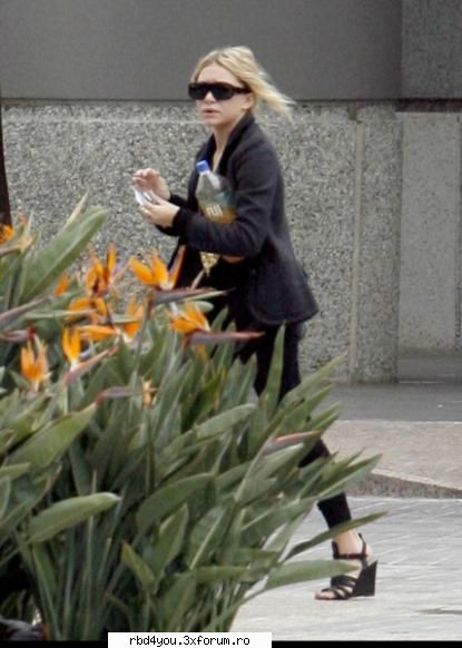 Ashley y Mary-Kate Olsen - hilary_vondy - AcToRi SI AcTriTzE