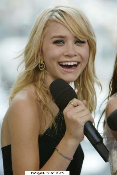 Ashley y Mary-Kate Olsen - hilary_vondy - AcToRi SI AcTriTzE