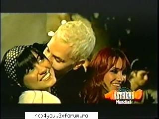 ~~~BesAmE SiN MiEdO~~~ - hilary_vondy - RBD y R3B3LD3