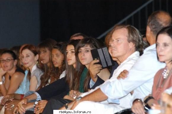 Calu Rivero - la o prezentare de moda - AcToRi SI AcTriTzE