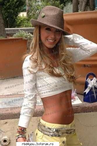 Capturi cu Mia colucci**~~(ANAHI) - mady_anny_anahi - Anahi