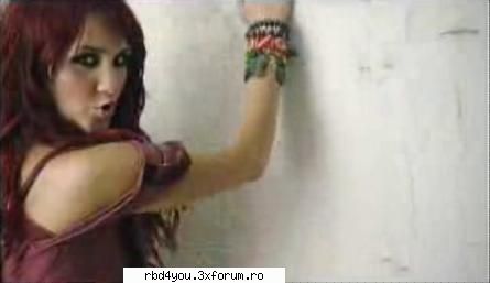 Capturi din videoclipuri RBD - hilary_vondy - RBD y R3B3LD3