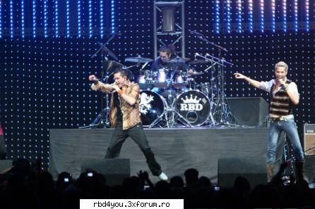 :razz: chris y poncho