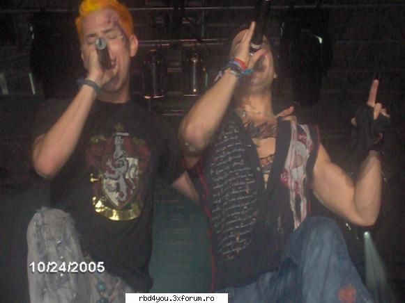 Chris y Poncho - anahi_rebelde - traume