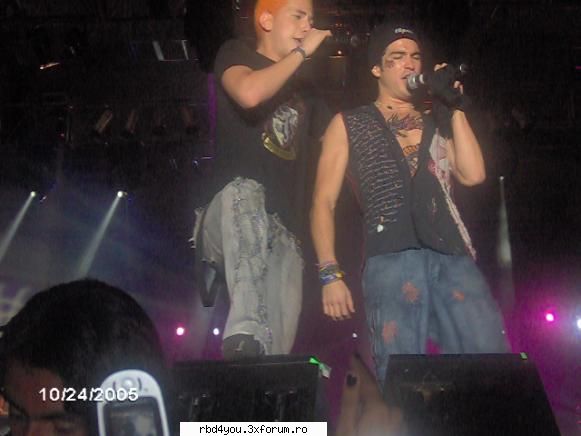 Chris y Poncho - anahi_rebelde - traume