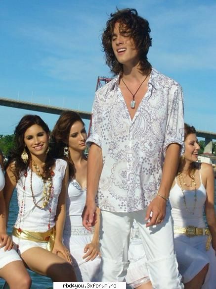 Diego Gonzales - hilary_vondy - RBD y R3B3LD3