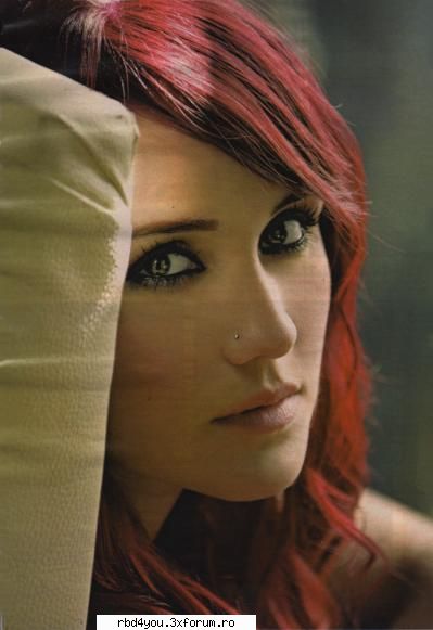 ~*~Dulce in revista HOLA~*~ - dul_my_idolo - Dulce