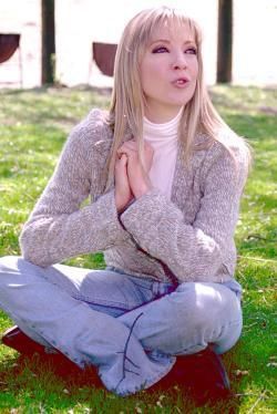 Edith Gonzales - hilary_vondy - AcToRi SI AcTriTzE
