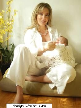 Edith Gonzales - hilary_vondy - AcToRi SI AcTriTzE