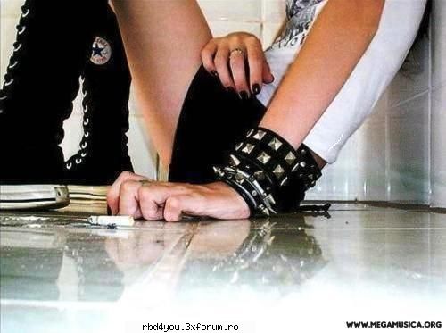 ..::EmO::.. - dul_my_idolo - about u...just u..because you're unik