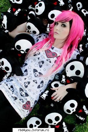 ..::EmO::.. - inka una tare cu ursuleti :X - about u...just u..because you're unik