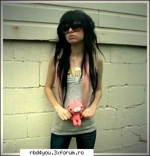 ..::EmO::.. - nici mie nu imi sta..orikm..urasc coafurile - about u...just u..because you're unik