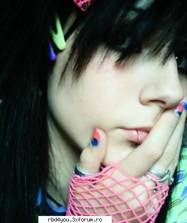..::EmO::.. - raluca_dragutza52 - about u...just u..because you're unik