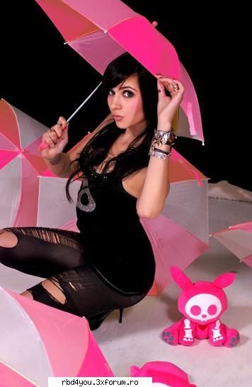 ..::EmO::.. - dul_my_idolo - about u...just u..because you're unik