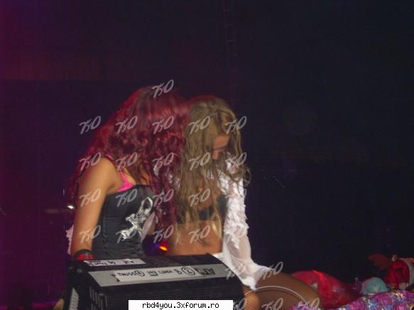 ..::LaS HaDaS::.. - anahi_rebelde - traume