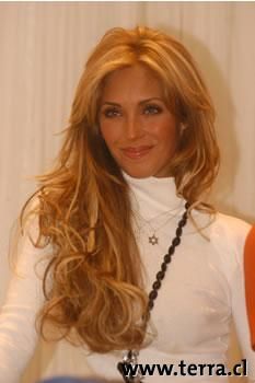 ...................:POZE:............... - anahi_christian - Anahi