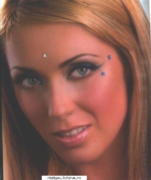 ...................:POZE:............... - hilary_vondy - Anahi