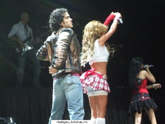 ...................:POZE:............... - any y poncho//////////LOS A - Anahi