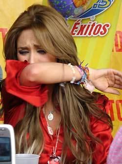 ...................:POZE:............... - adevarata diva rebelde - Anahi