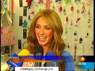 ...................:POZE:............... - hilary_vondy - Anahi
