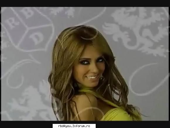 ...................:POZE:............... - hilary_vondy - Anahi