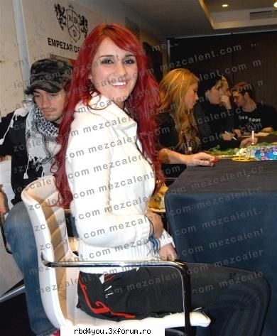 ............:::::::::::::POZE::::::::::::................. - hilary_vondy - Dulce