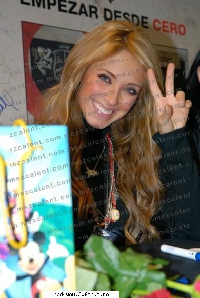 ...................:POZE:............... - anahi_rebelde - Anahi