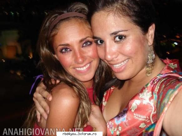 ...................:POZE:............... - hilary_vondy - Anahi