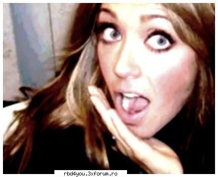 ...................:POZE:............... - hilary_vondy - Anahi