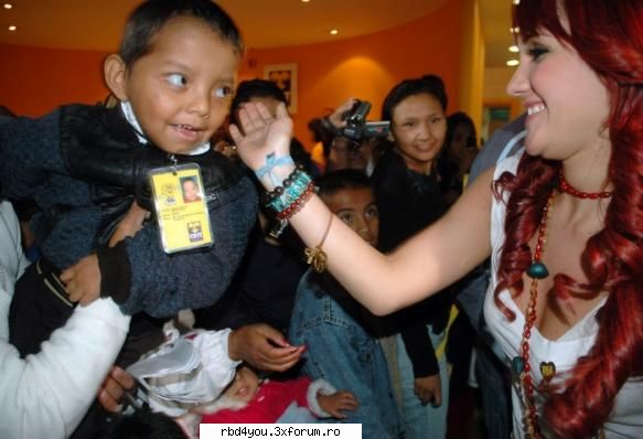 ............:::::::::::::POZE::::::::::::................. - anahi_rebelde - Dulce
