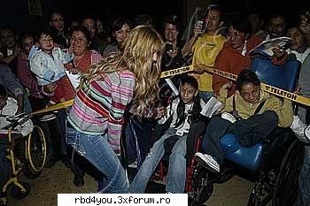 ...................:POZE:............... - hilary_vondy - Anahi