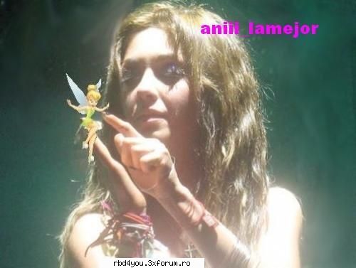 ...................:POZE:............... - scsz de poza..asta nu cred k am mai posu:D - Anahi
