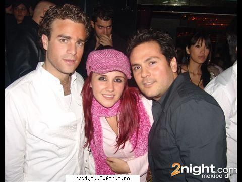 ............:::::::::::::POZE::::::::::::................. - hilary_vondy - Dulce