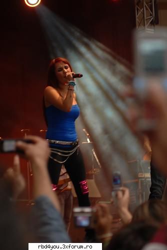 ............:::::::::::::POZE::::::::::::................. - anahi_rebelde - Dulce