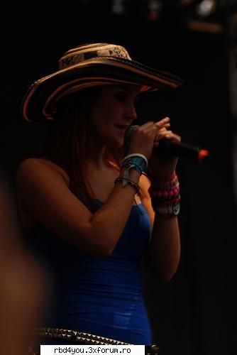 ............:::::::::::::POZE::::::::::::................. - anahi_rebelde - Dulce
