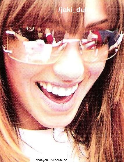...................:POZE:............... - hilary_vondy - Anahi
