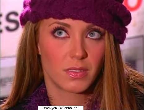...................:POZE:............... - hilary_vondy - Anahi