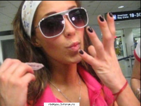 ...................:POZE:............... - Admina - Anahi