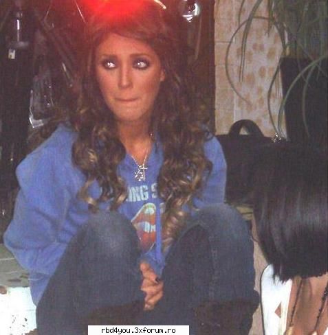 ...................:POZE:............... - hilary_vondy - Anahi