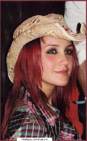 ............:::::::::::::POZE::::::::::::................. - hilary_vondy - Dulce