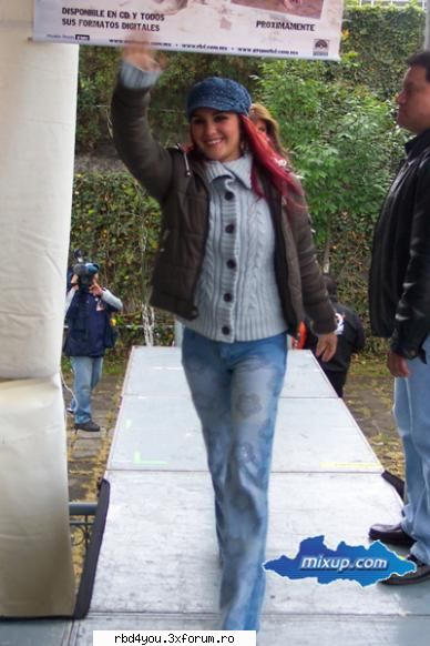 ............:::::::::::::POZE::::::::::::................. - hilary_vondy - Dulce