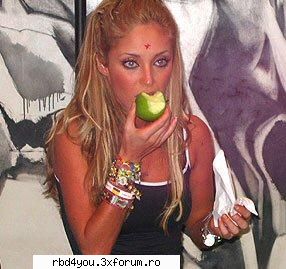 ...................:POZE:............... - dulce_cool_girl - Anahi