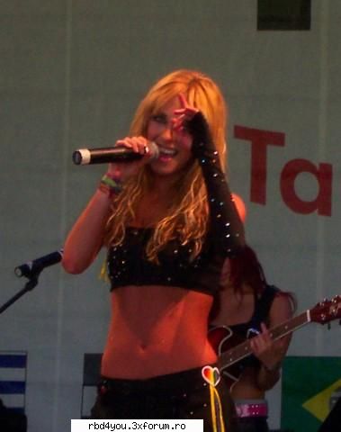...................:POZE:............... - anahi_rebelde - Anahi