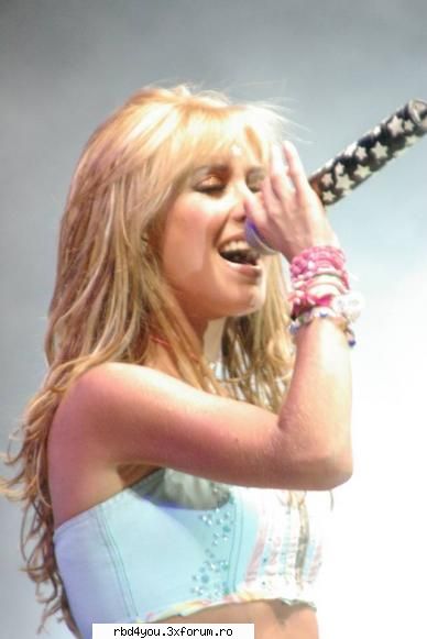 ...................:POZE:............... - anahi_rebelde - Anahi