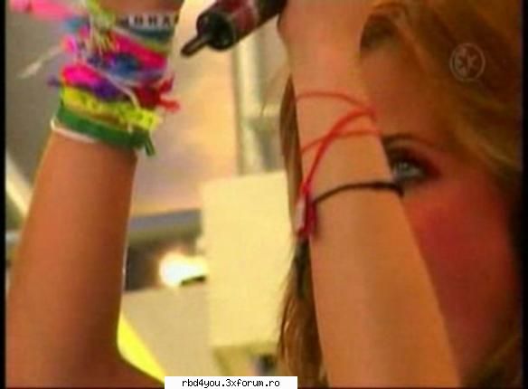 ...................:POZE:............... - anahi_rebelde - Anahi
