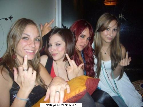 ............:::::::::::::POZE::::::::::::................. - anahi_rebelde - Dulce